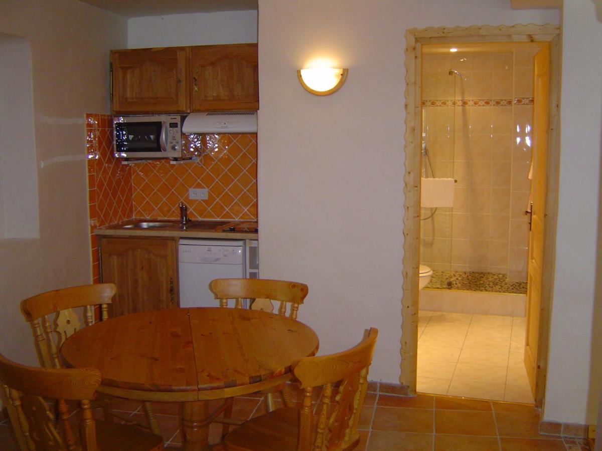ברידס-לס-באן Hotel Les Chalets מראה חיצוני תמונה